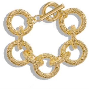 ❗️Closet clear out❗️ Parisian links bracelet